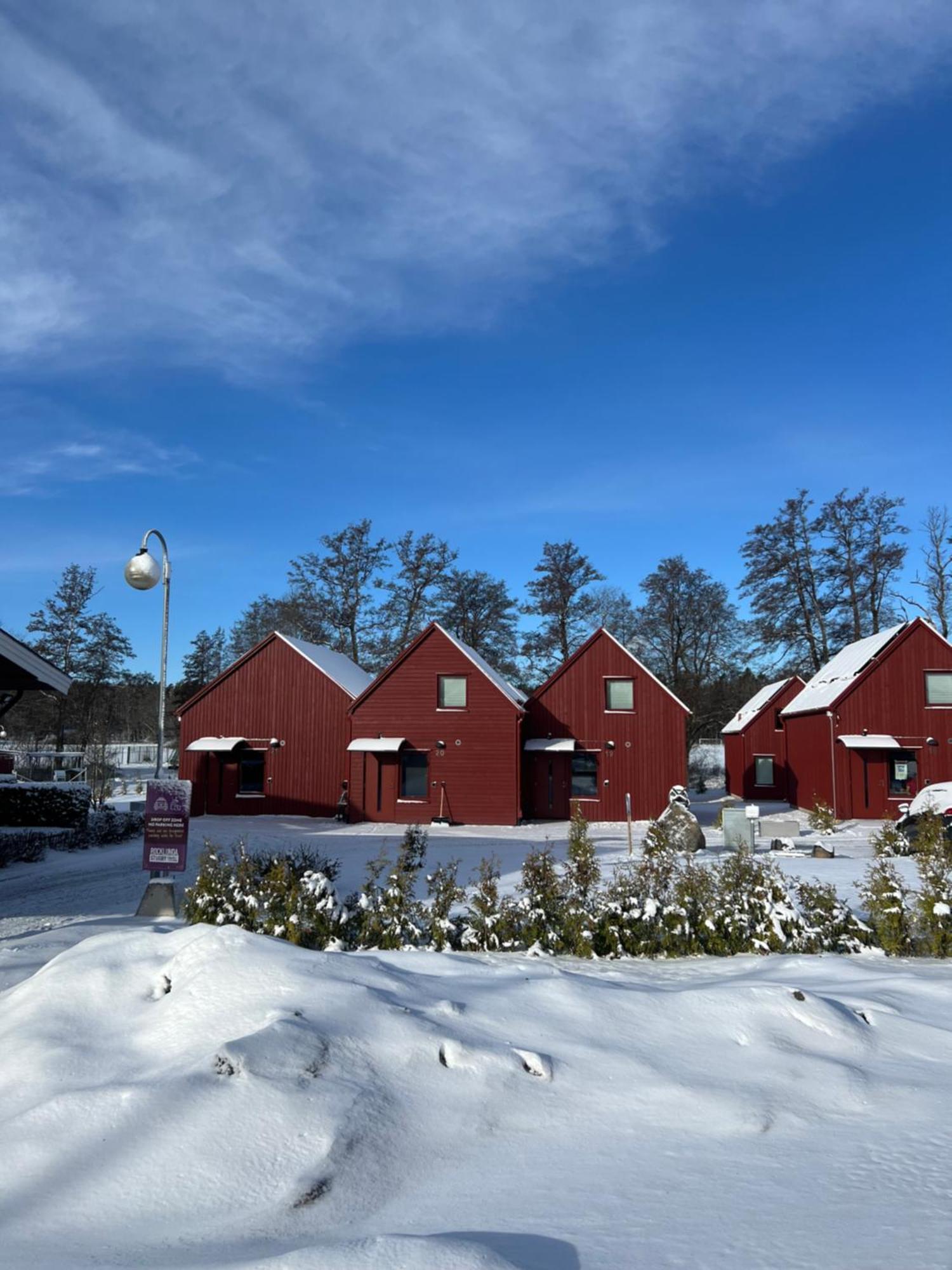 Rocklunda Village Västerås Buitenkant foto